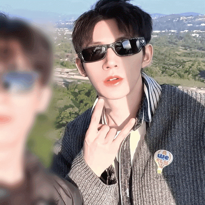 fuYJFB.gif