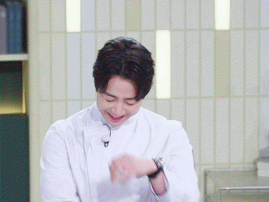 fzEOxq.gif