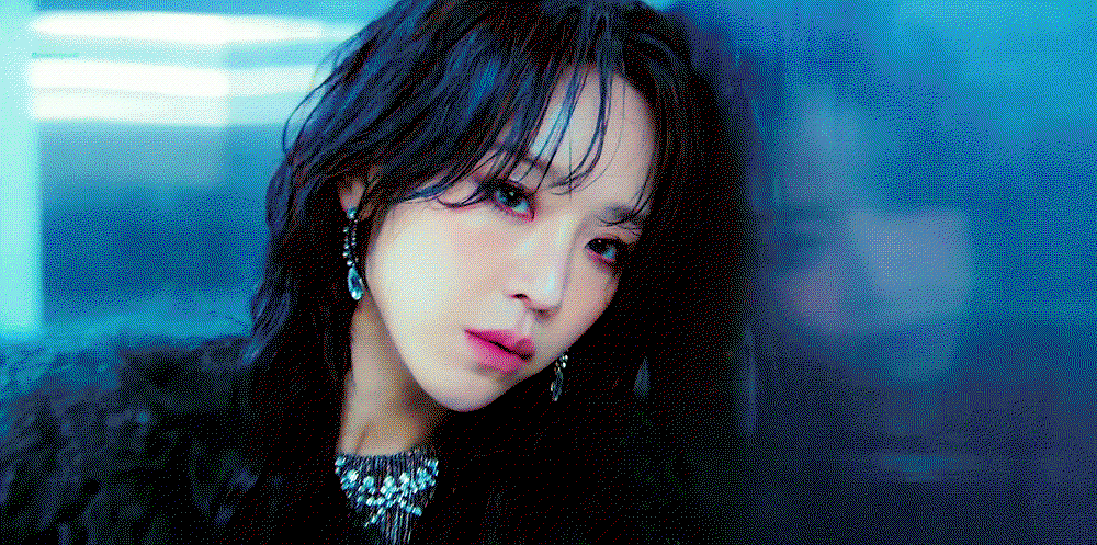 gDAEqJ.gif