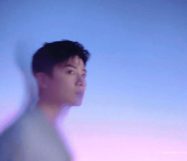 gEuYuy.gif