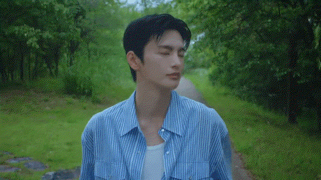 gIyjHd.gif