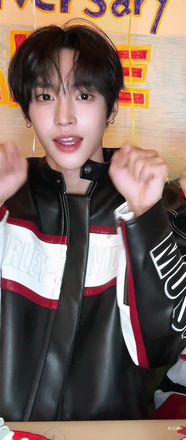 gNhuaP.gif