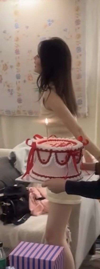 gPLydJ