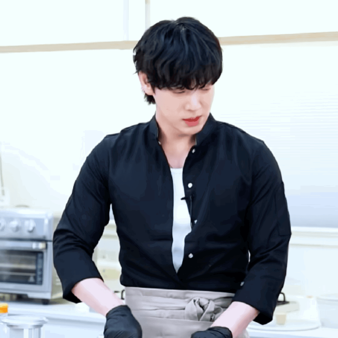 gQTjkz.gif