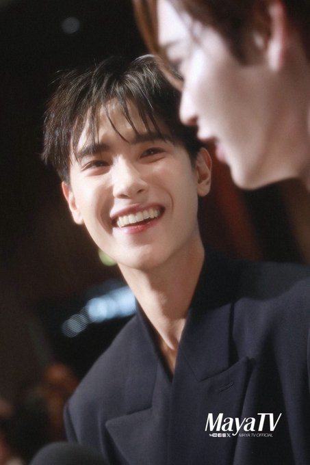 gXiaEF