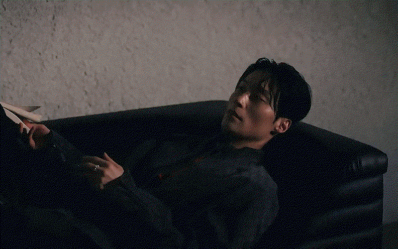 gcxGUv.gif