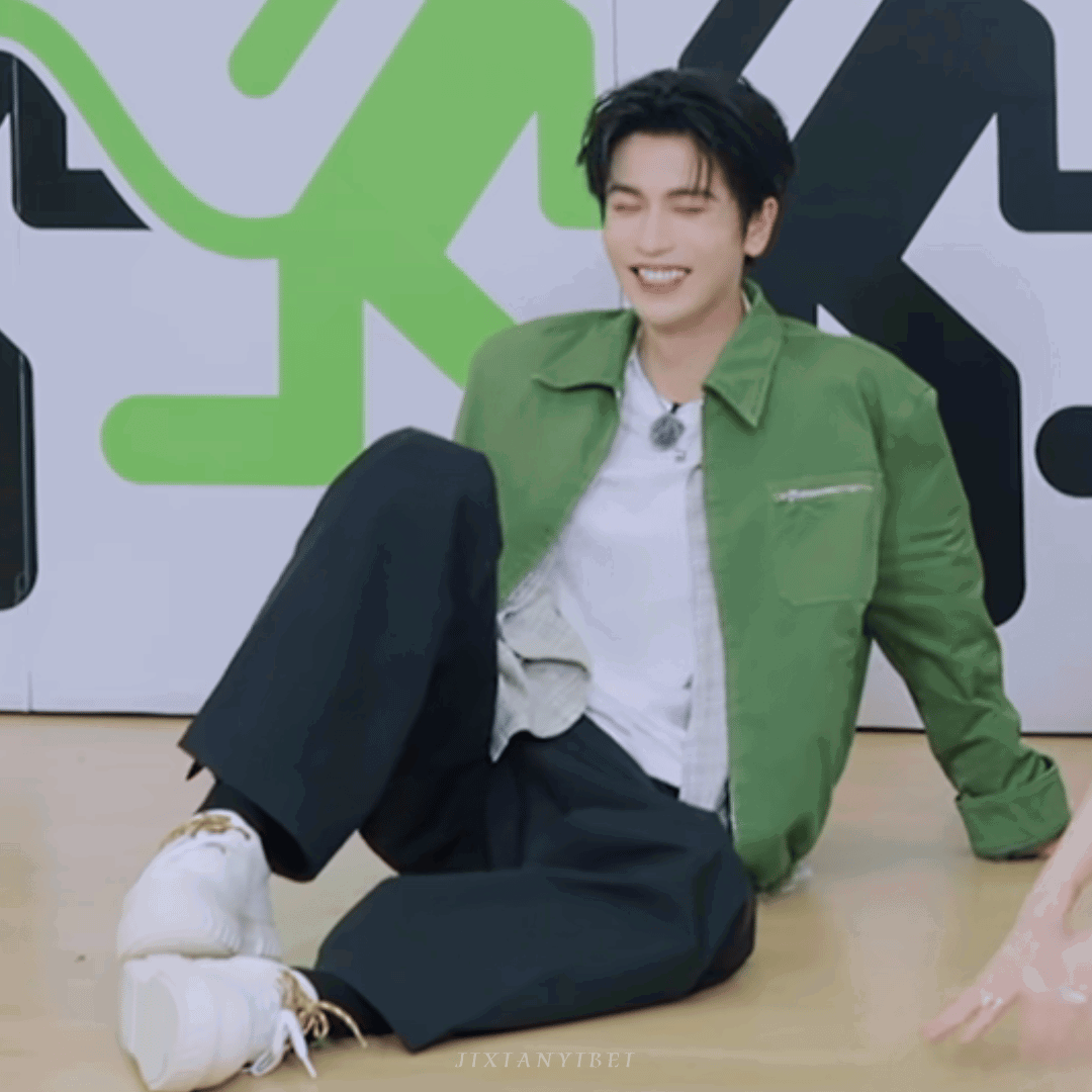 gdUckB.gif