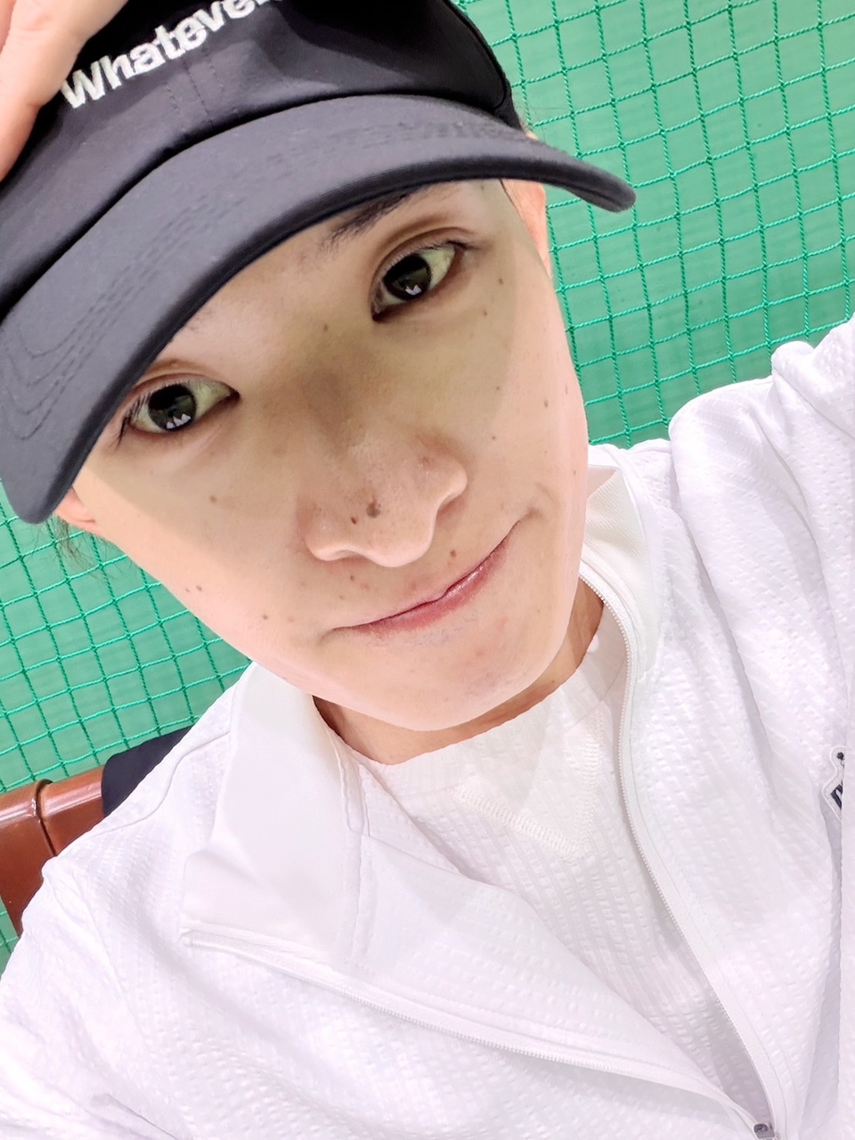gnUpYU