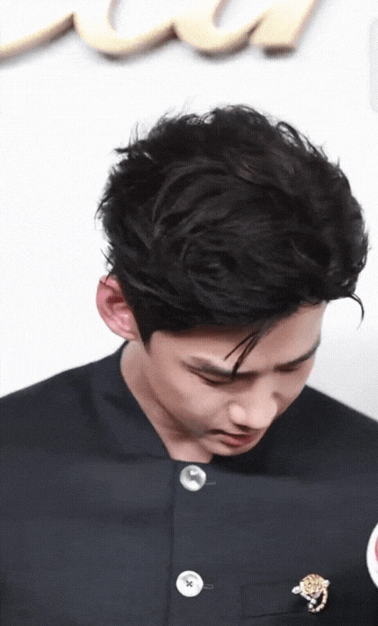hBncnC.gif