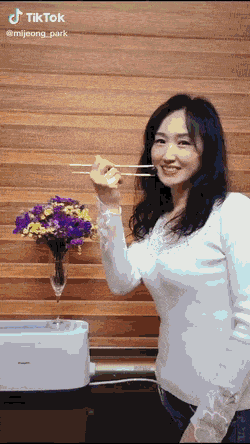 hIkhKd.gif