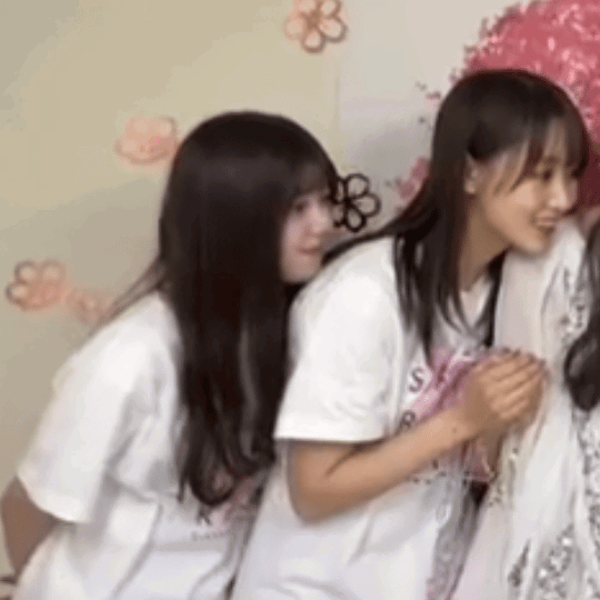 hMiSgF.gif