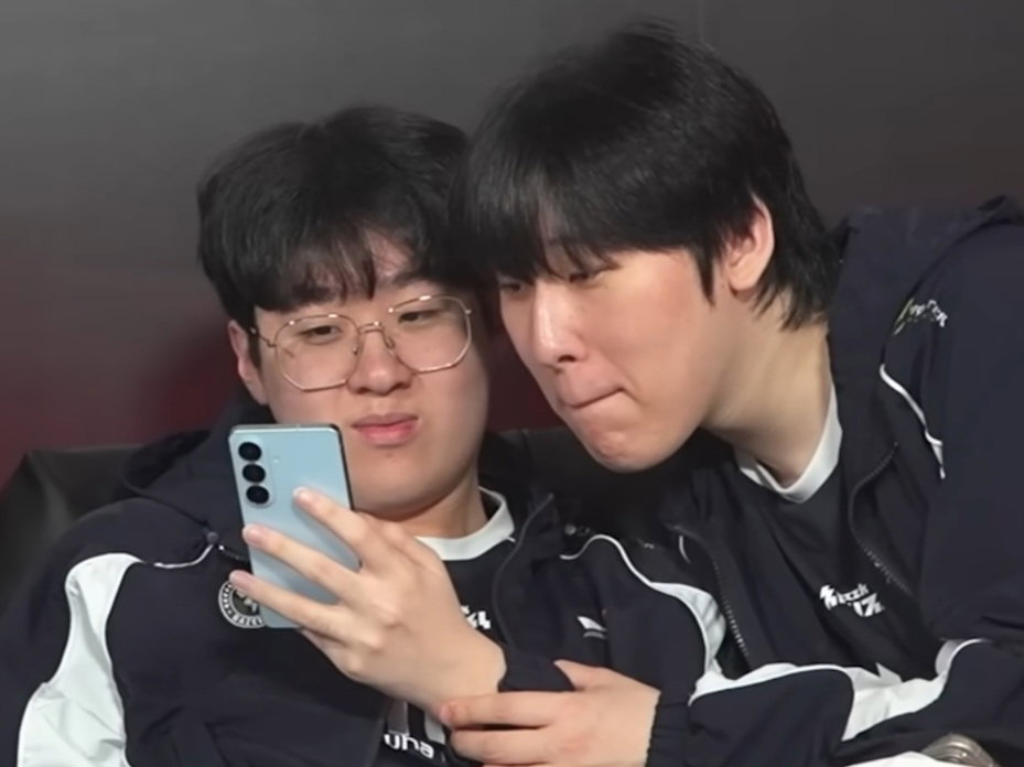hPzMkY
