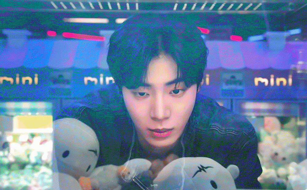 hQZuNn.gif