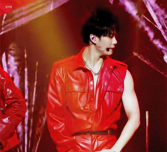 hXzjfh.gif