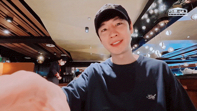 hYqVgl.gif