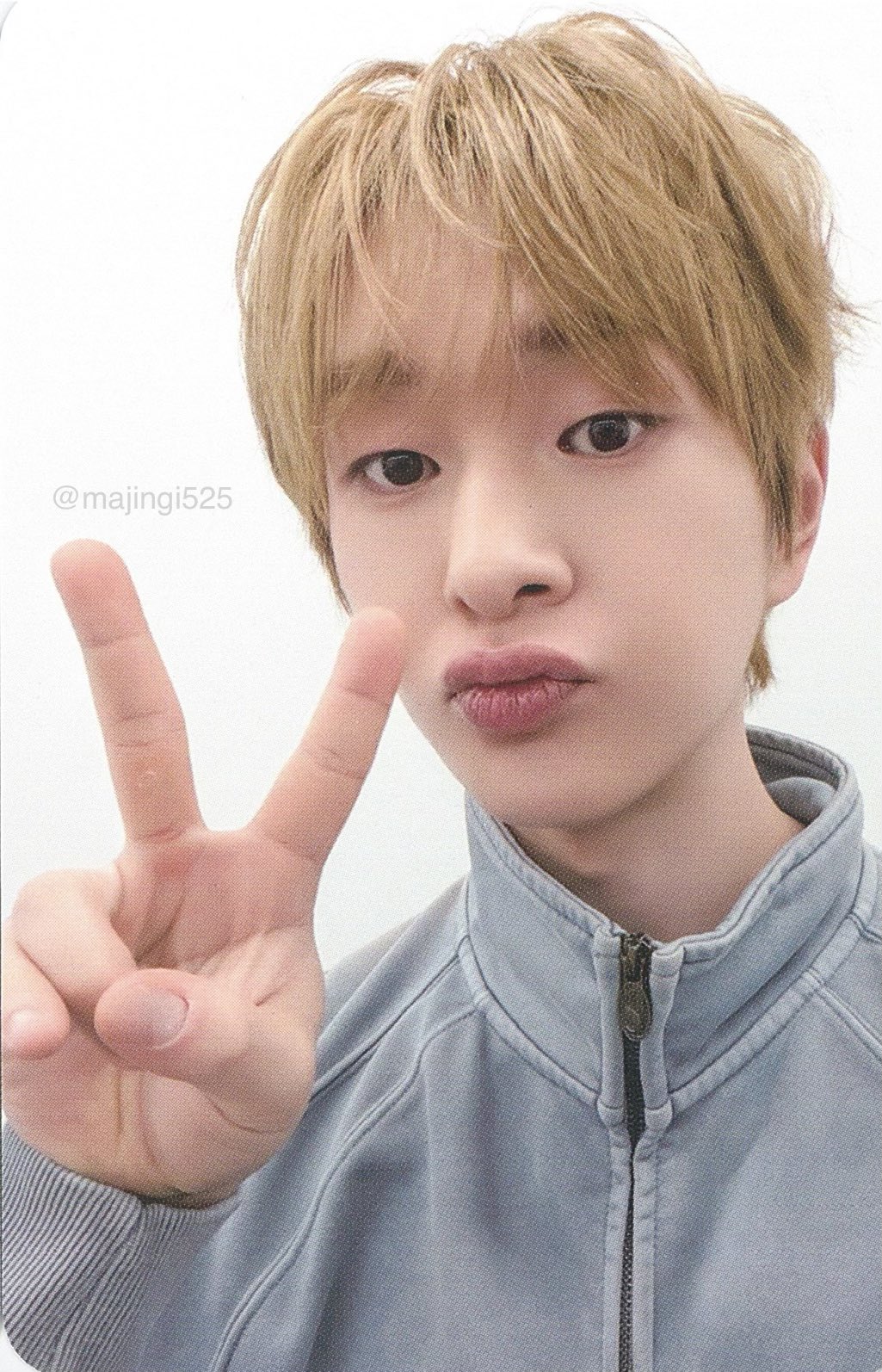 hmIkyE