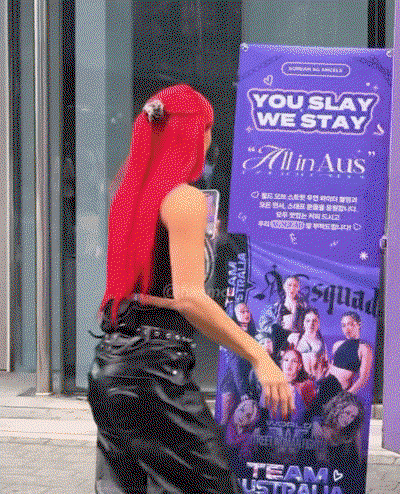 hmJxDK.gif