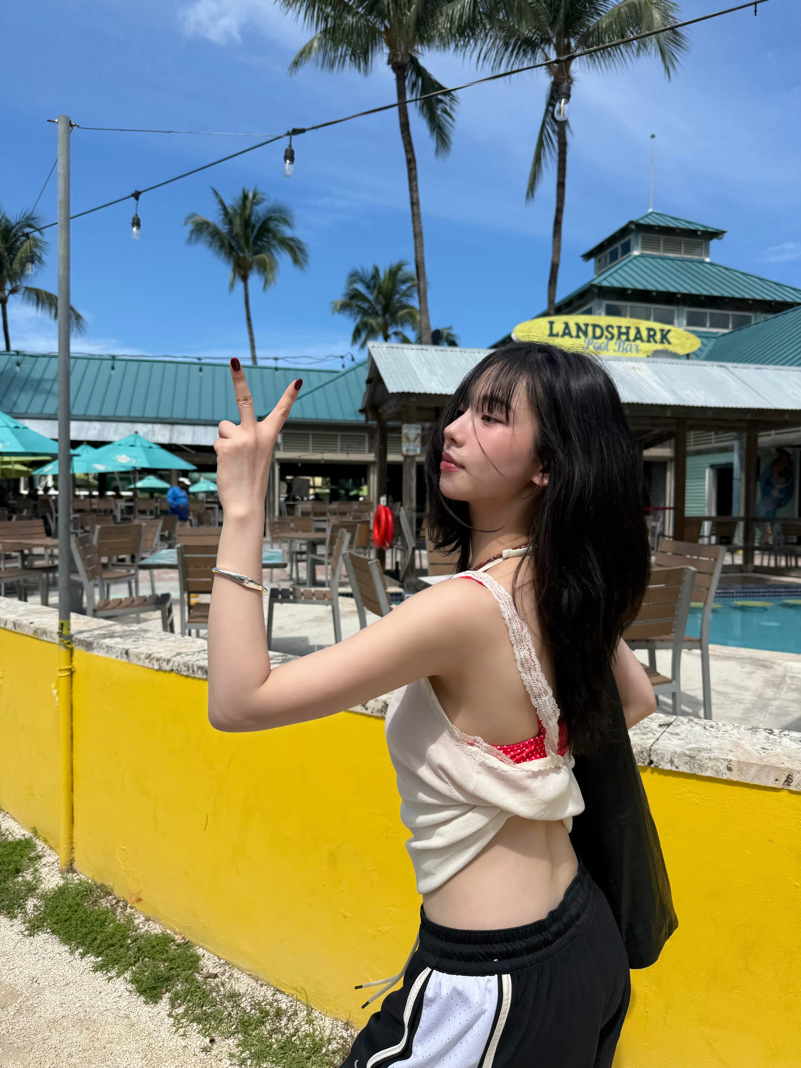 hpeacQ