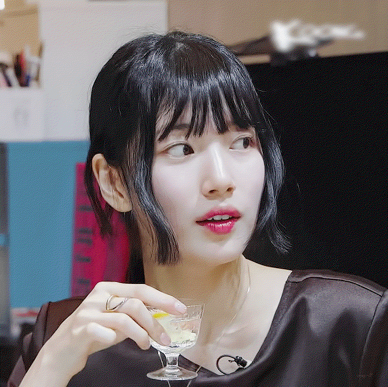 hqsxoi.gif