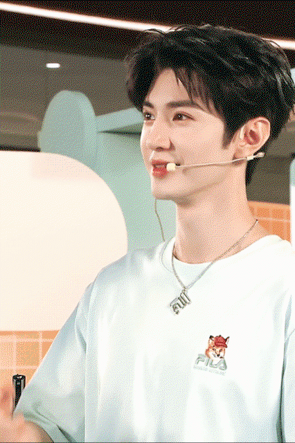 hsdgWm.gif