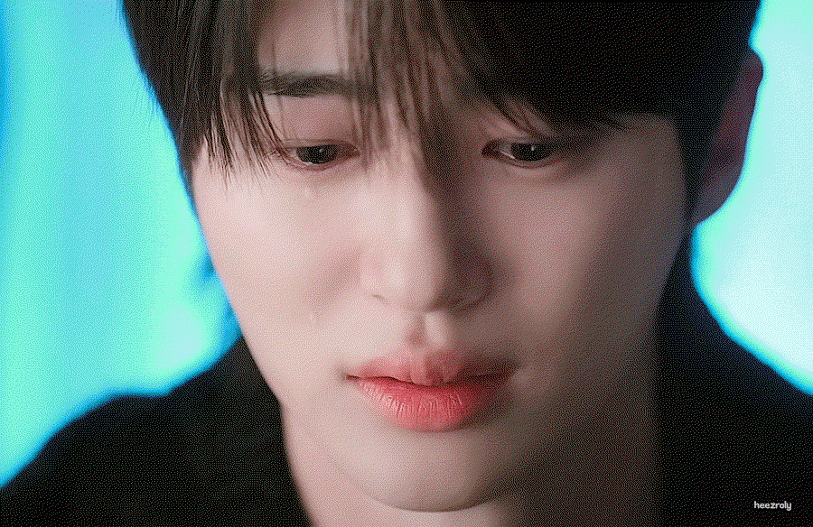 hunQMx.gif