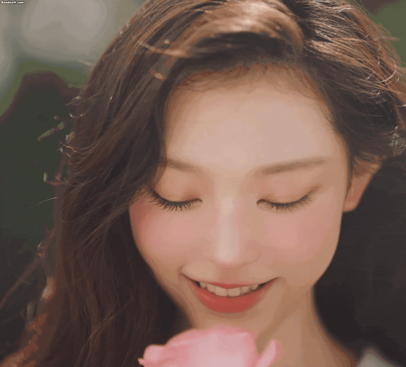 iAnZht.gif