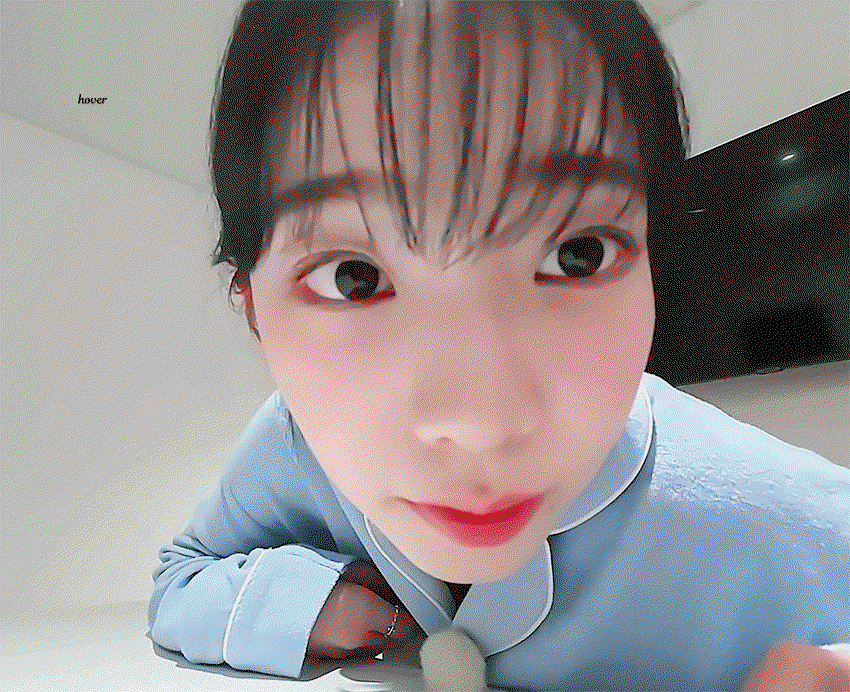 iEKZRx.gif