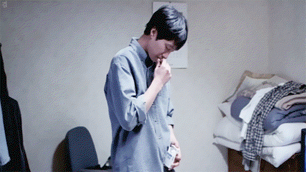iEyoMW.gif