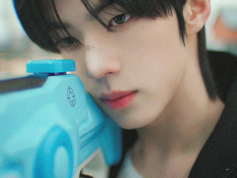 iHhoJW.gif