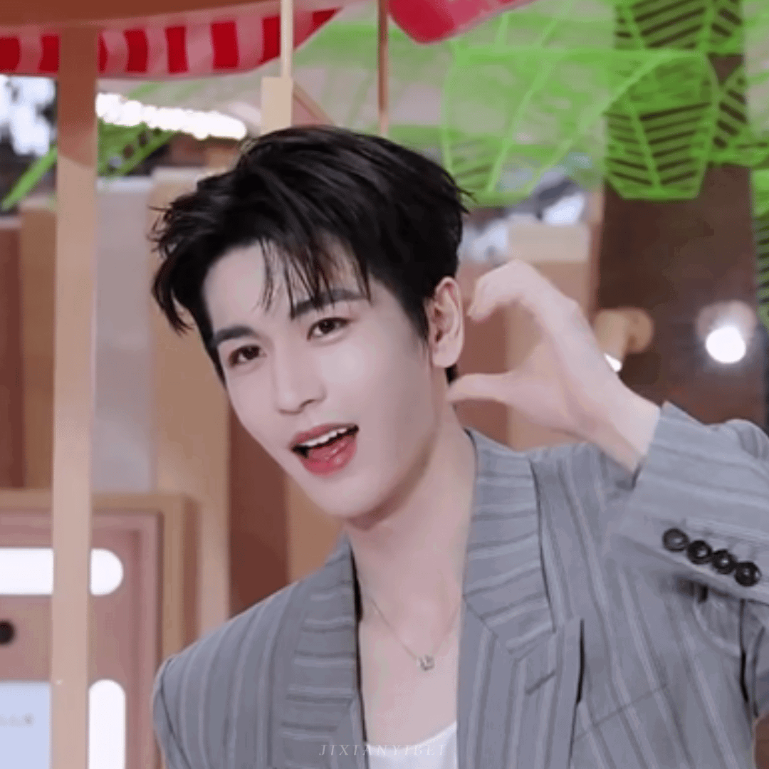 iKHYpp.gif