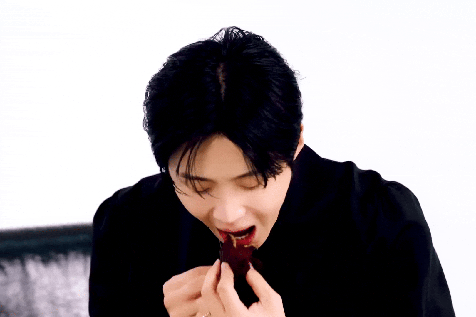 iMKmHY.gif