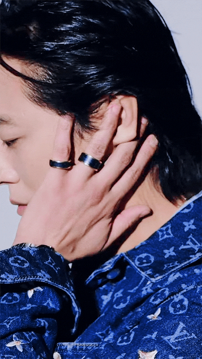 iODNjq.gif