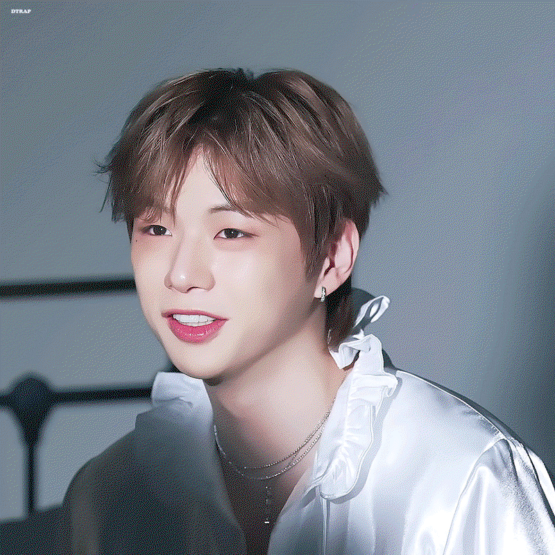 iOMeJW.gif