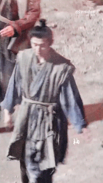 ikRxuP.gif