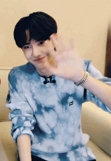 iyxKpP.gif