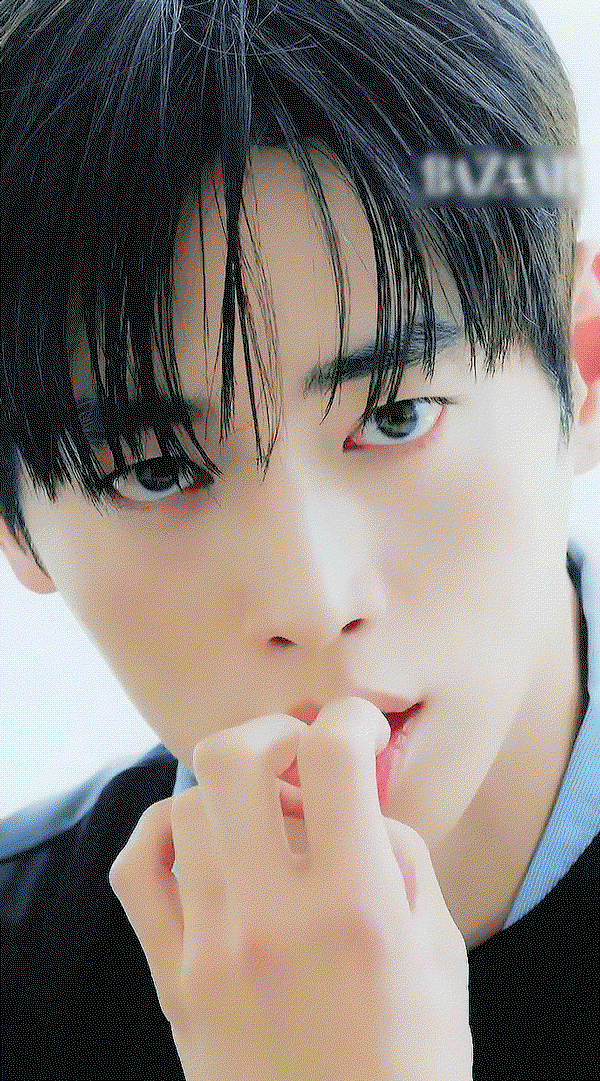 iznqyY.gif