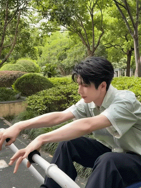 jCOyWb.gif