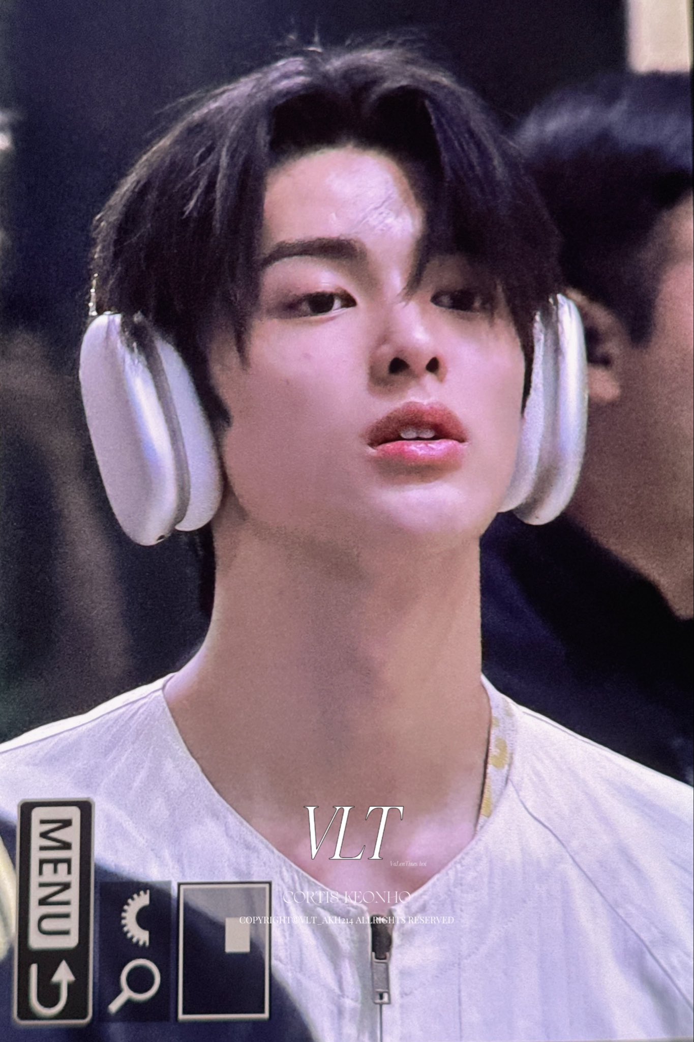 jEUuVF