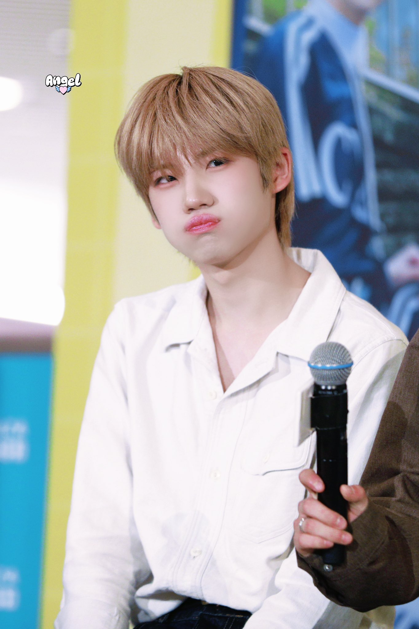 jEsOAB