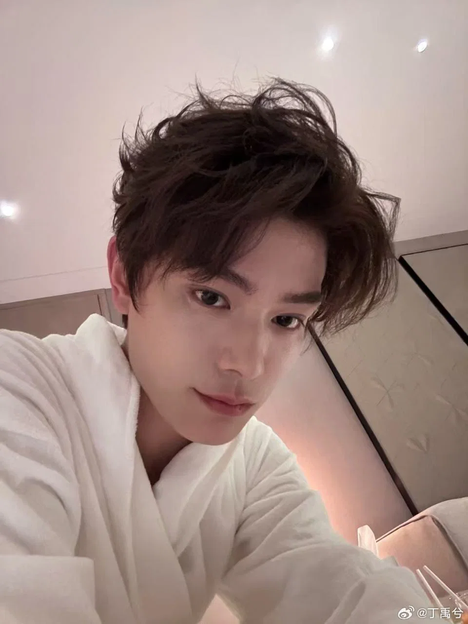 jGRlWw