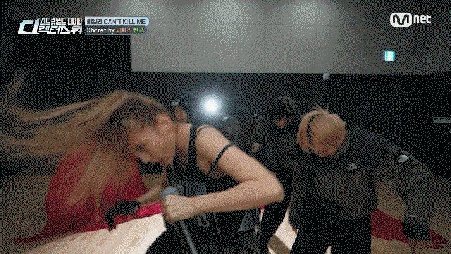 jGYqeH.gif