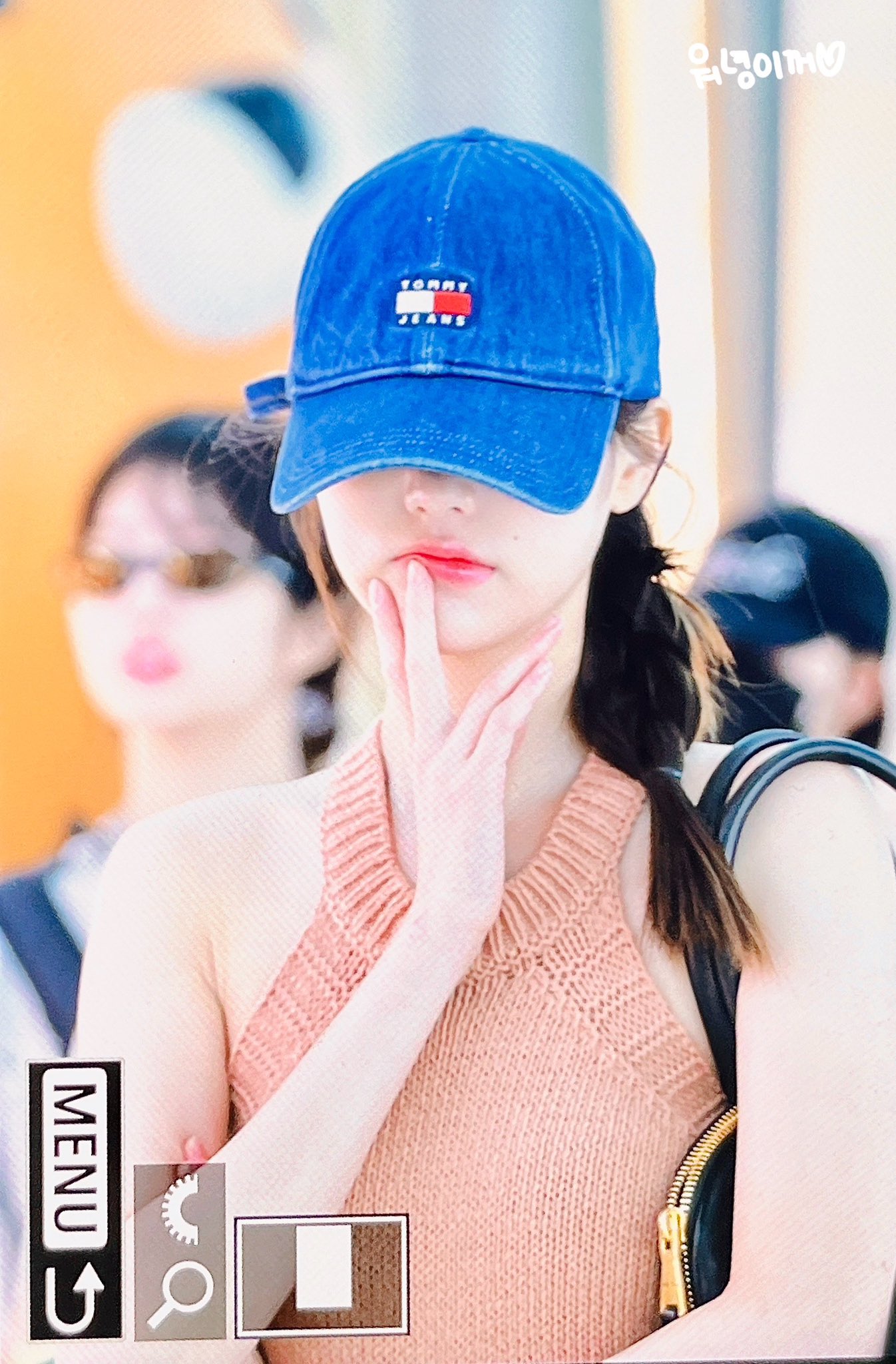 jHAeZZ
