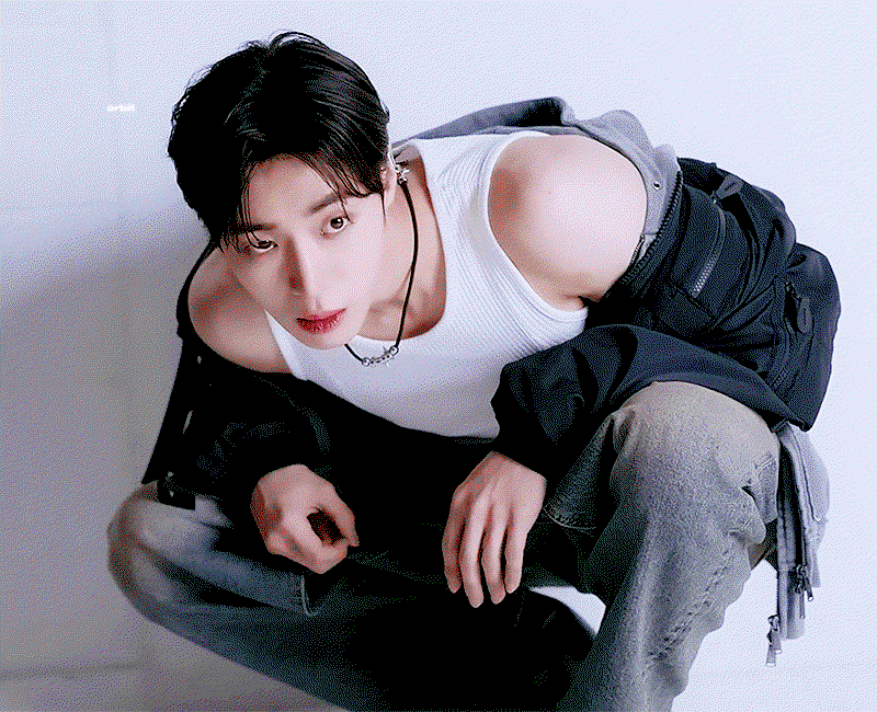 jJgpqk.gif
