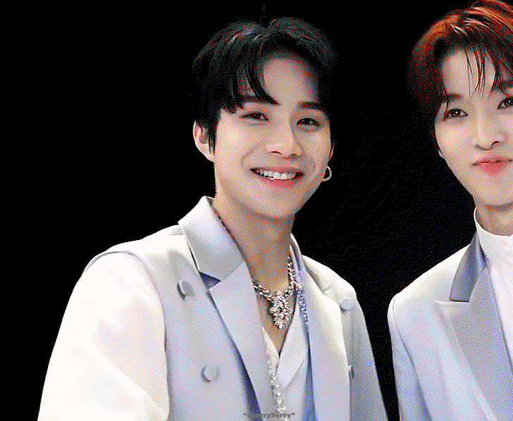 jKfUgI.gif