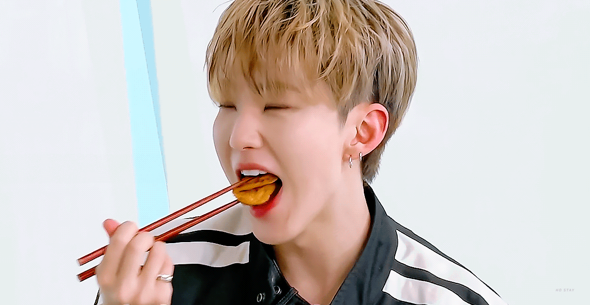 jMWpAT.gif