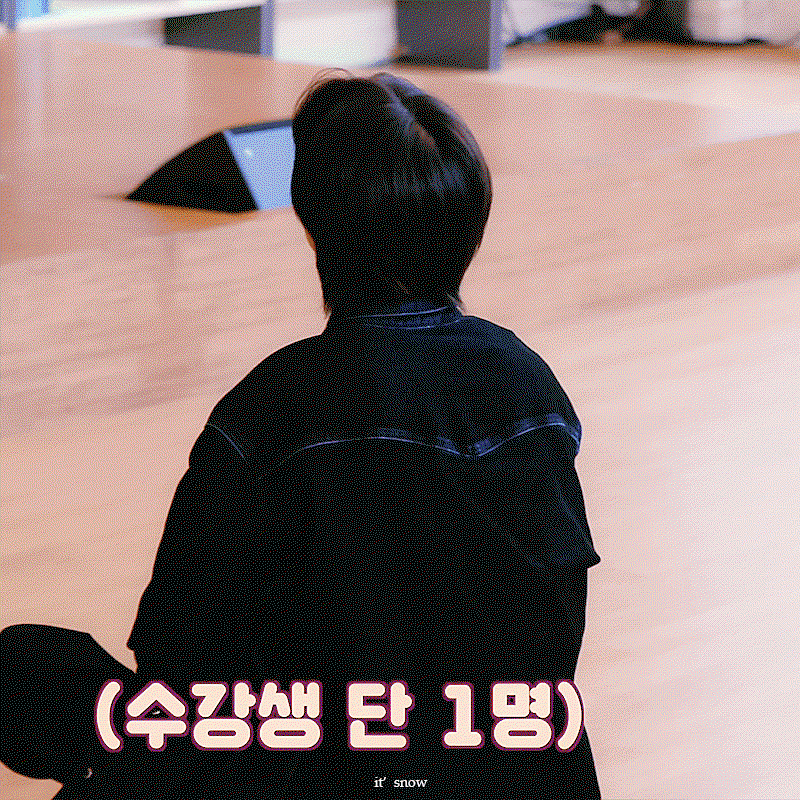 jNsYec.gif