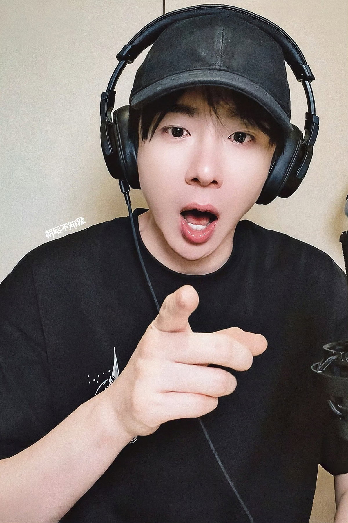 jRYgmQ