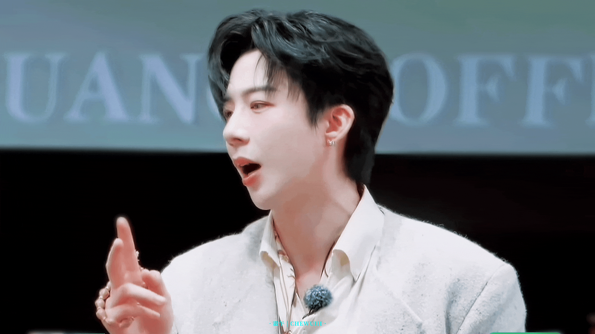 jXShsk.gif