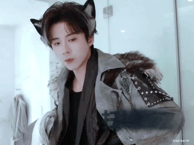 jXiuyg.gif