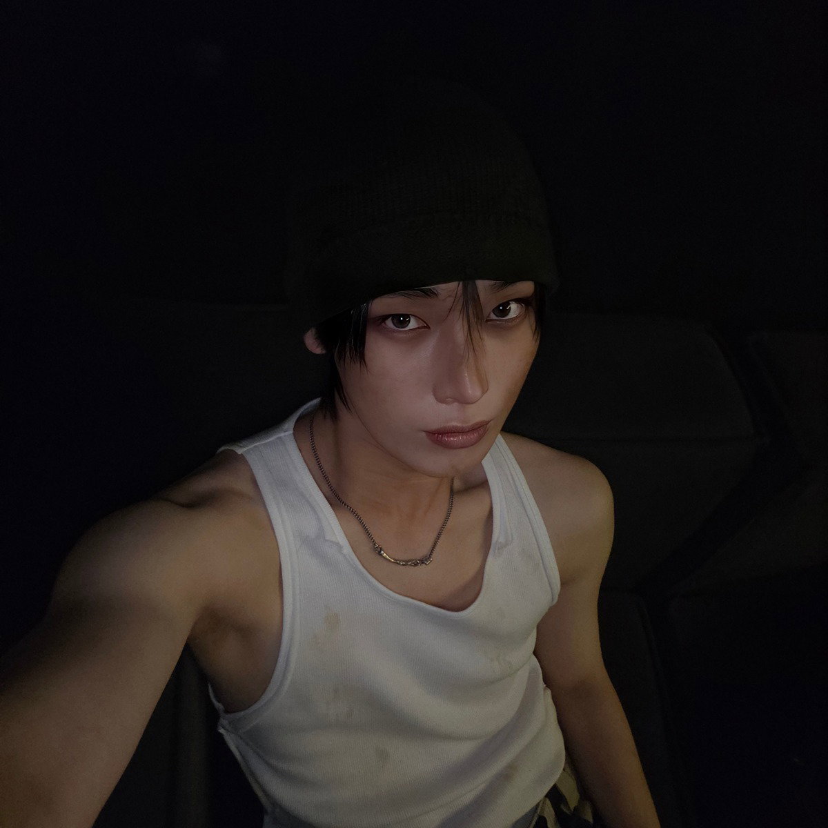jYaQNb